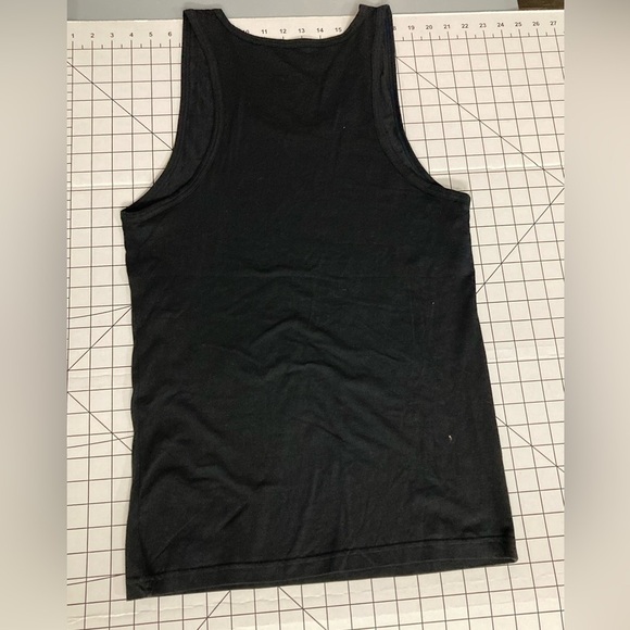 NWOT Nike Women’s Black Medium Dri Fit Shirt - Picture 2 of 3